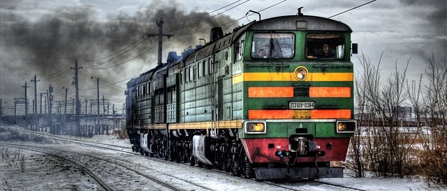 locomotive-60539_640